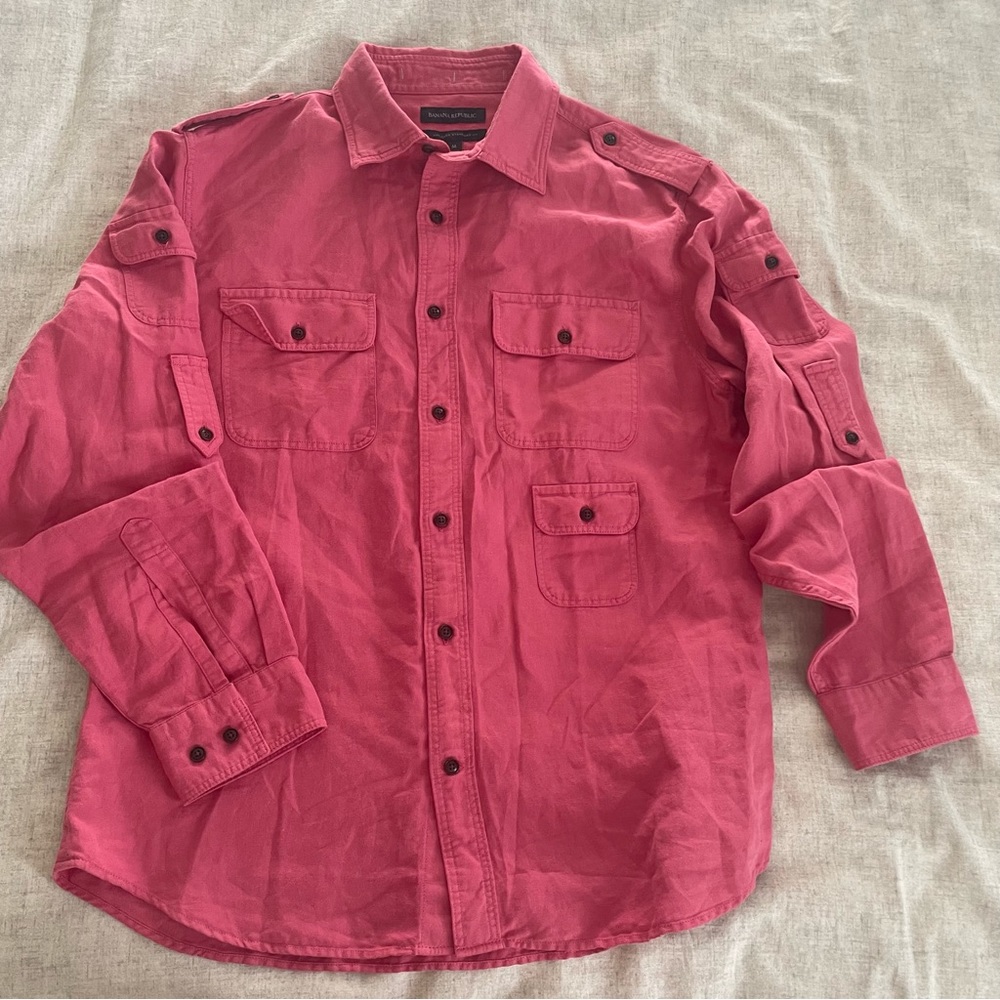 New without tags untucked long sleeve